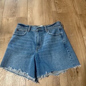 Abercrombie & Fitch Frayed Hem Jean Shorts